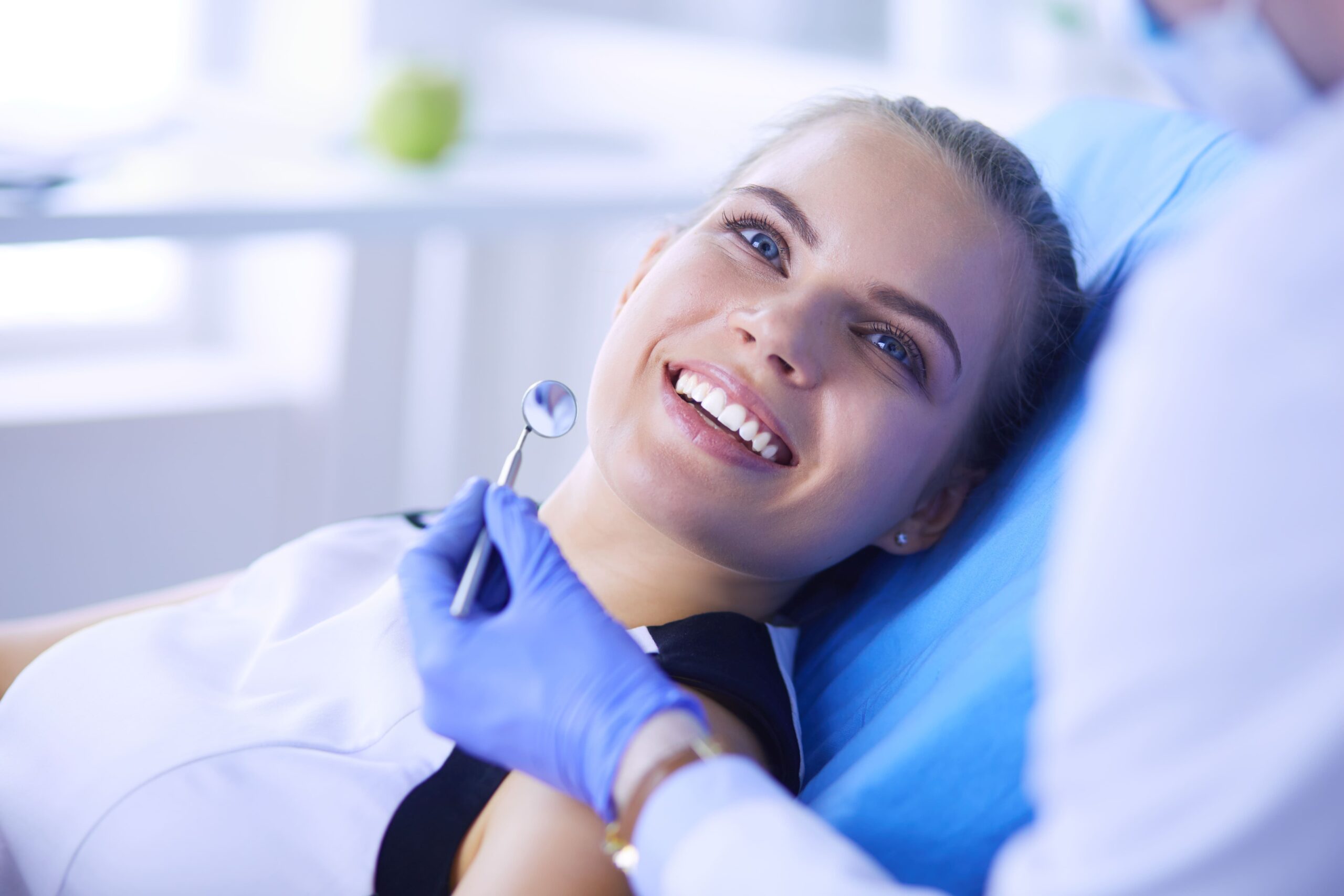 are dental implants painful to get